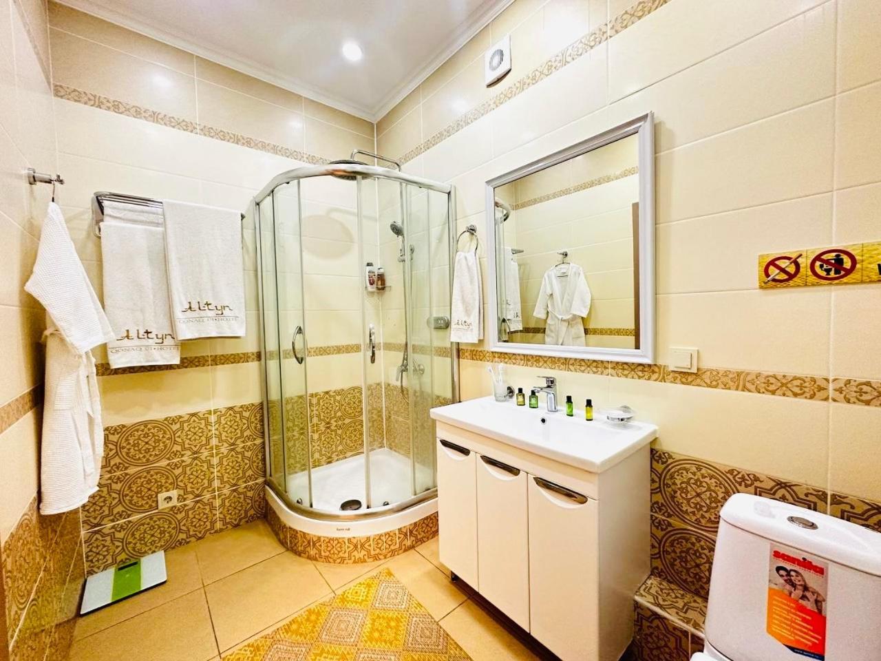 Aparthotel Altyn à Astana Extérieur photo