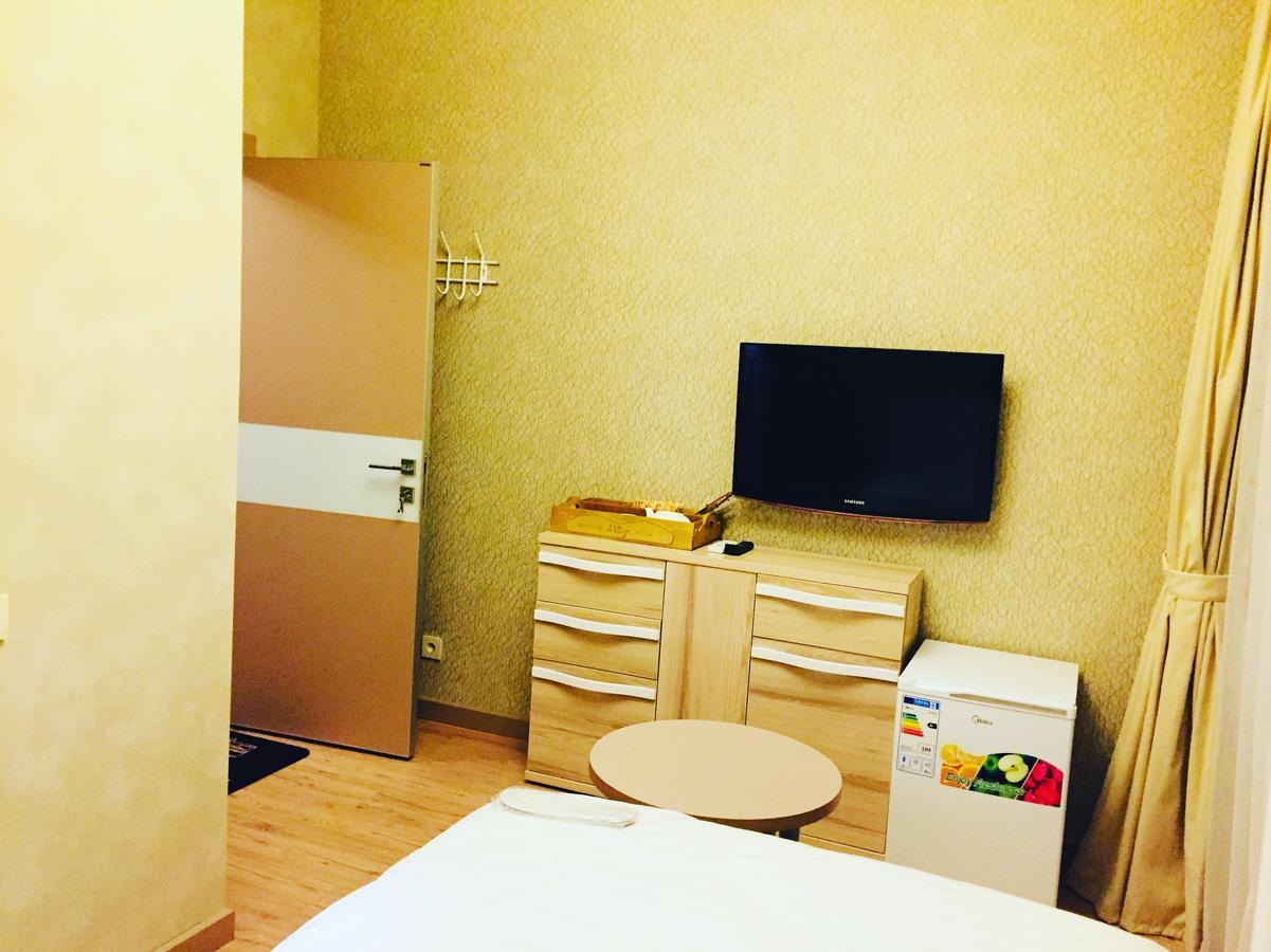 Aparthotel Altyn à Astana Extérieur photo